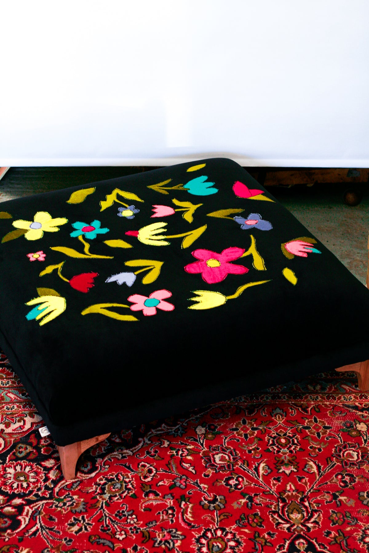 Wildflowers ottoman