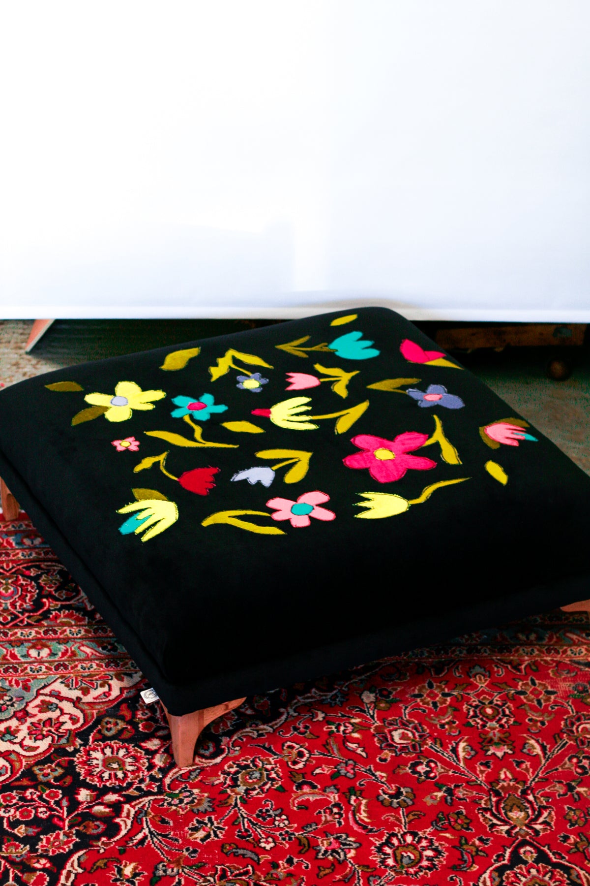 Wildflowers ottoman